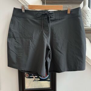 Sporti Black Stretch Performance Board Shorts sz L NWT